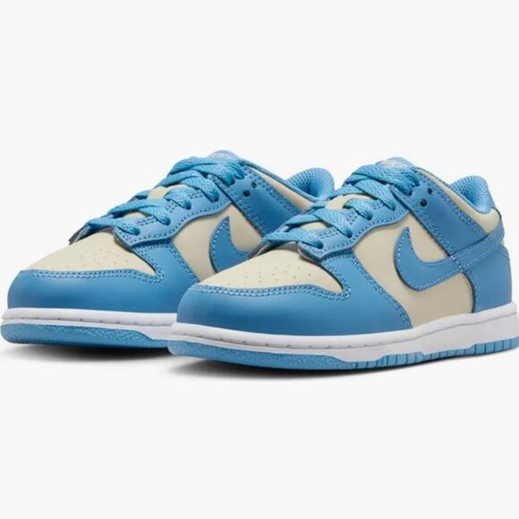 Nike Dunk Sneakers in Blue Beyond - Picture 1 of 8
